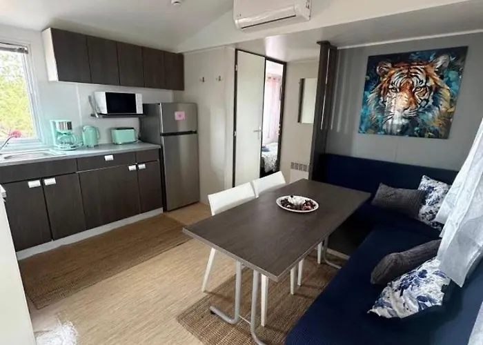 Sunset Lagoon House Кемпинг Лагоа