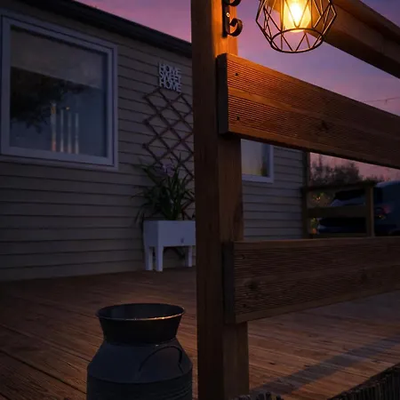 Кемпинг Sunset Lagoon House